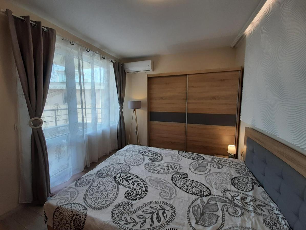 Wave Apartment Burgas City Exterior foto